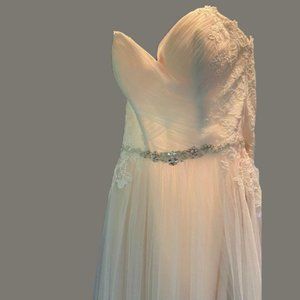 Maggie Sottero Wedding dress